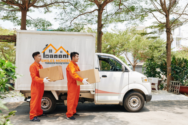 hiring-movers-in-dubai